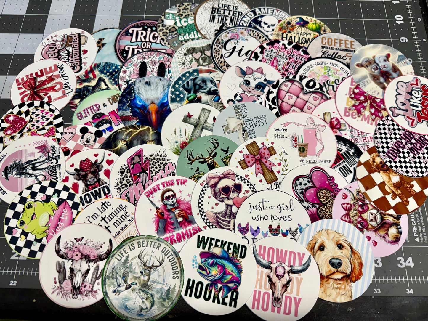 Pick your theme 25 Round Cardstock Bundle