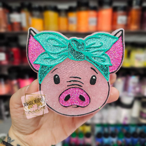 Pig w/ Bow