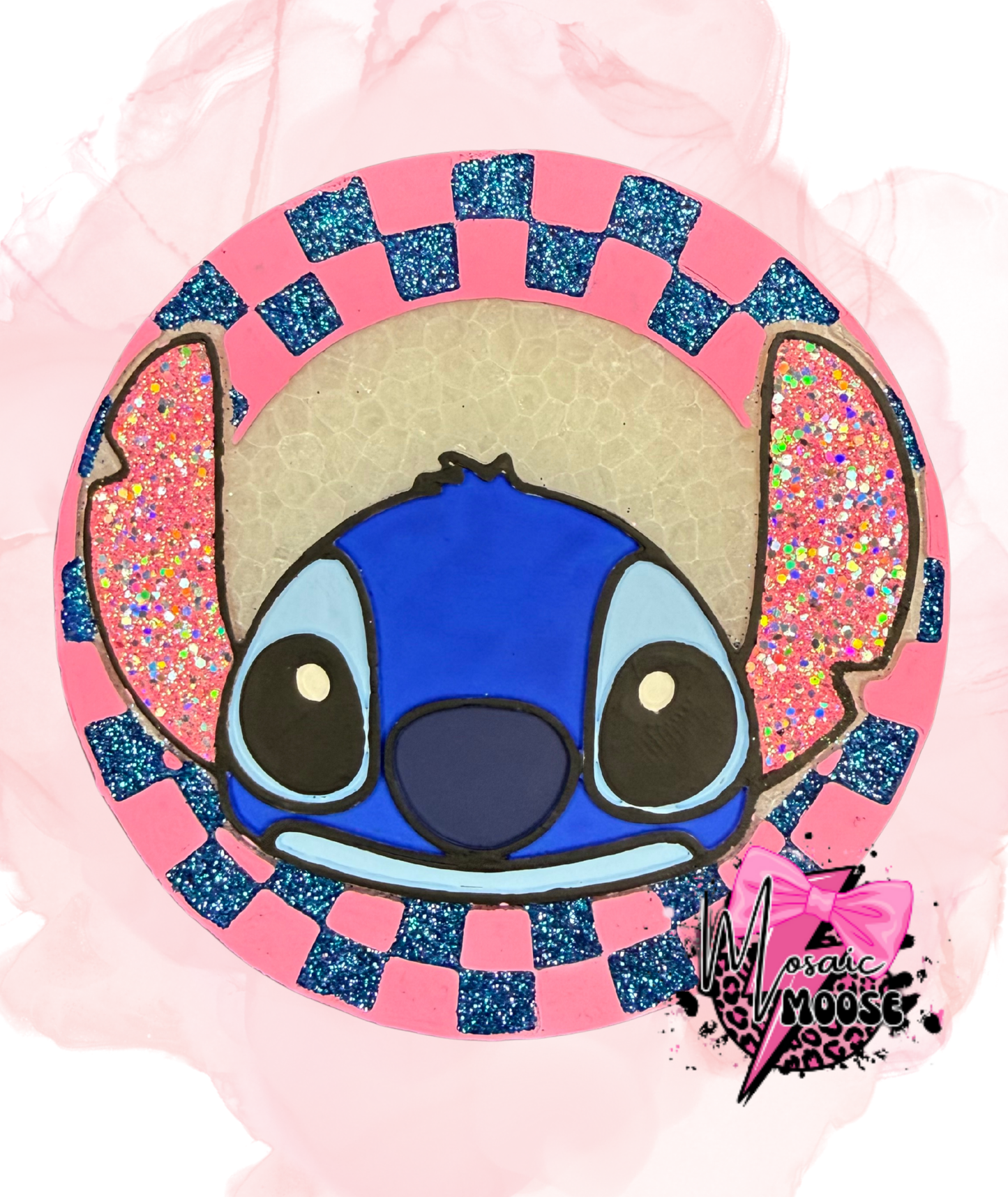 Blue Alien Head Checkered Circle